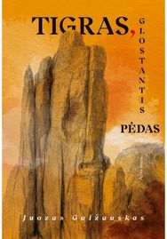 Tigras, glostantis pėdas